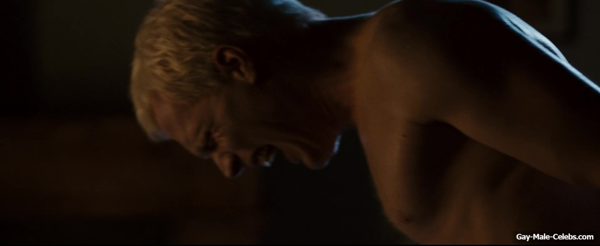 Paul Bettany Nude And NSFW Scenes in The Da Vinci Code