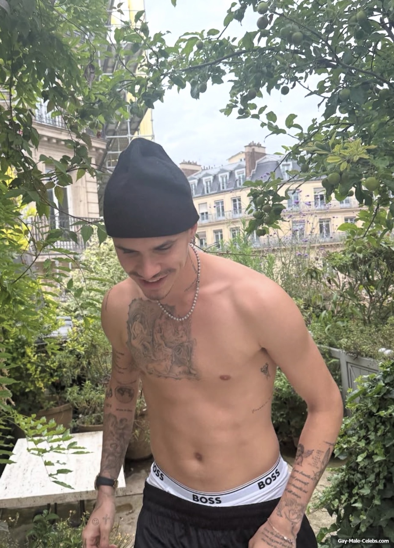 Romeo Beckham Shirtless And Sexy Underwear Photos