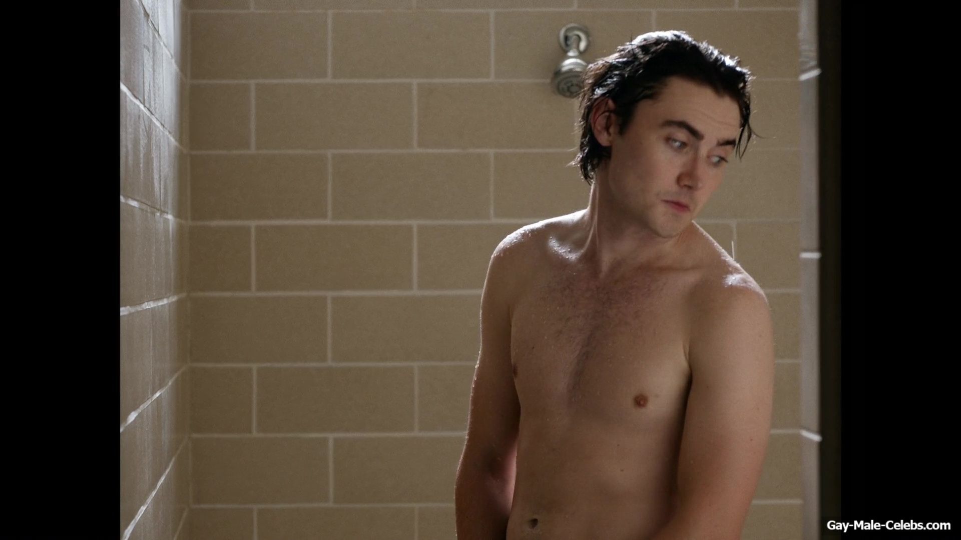 Spencer MacPherson Nude Shower Scenes in School Spirits