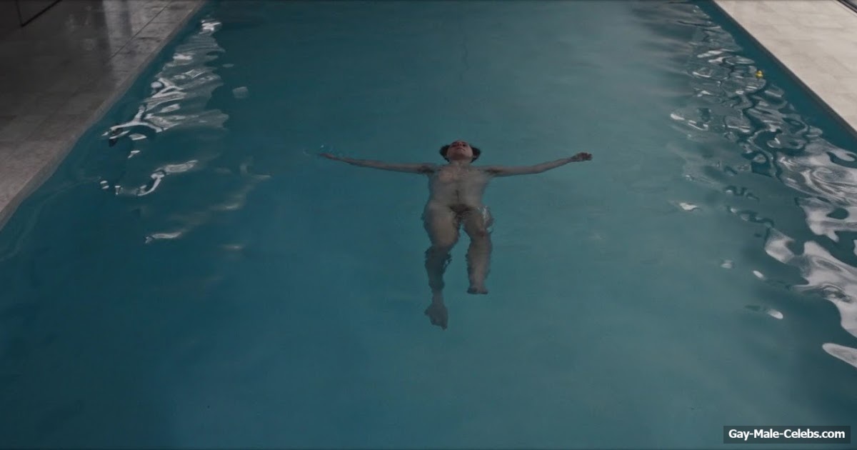 Thibaud Dooms Frontal Nude And Underwear Scenes in Dust
