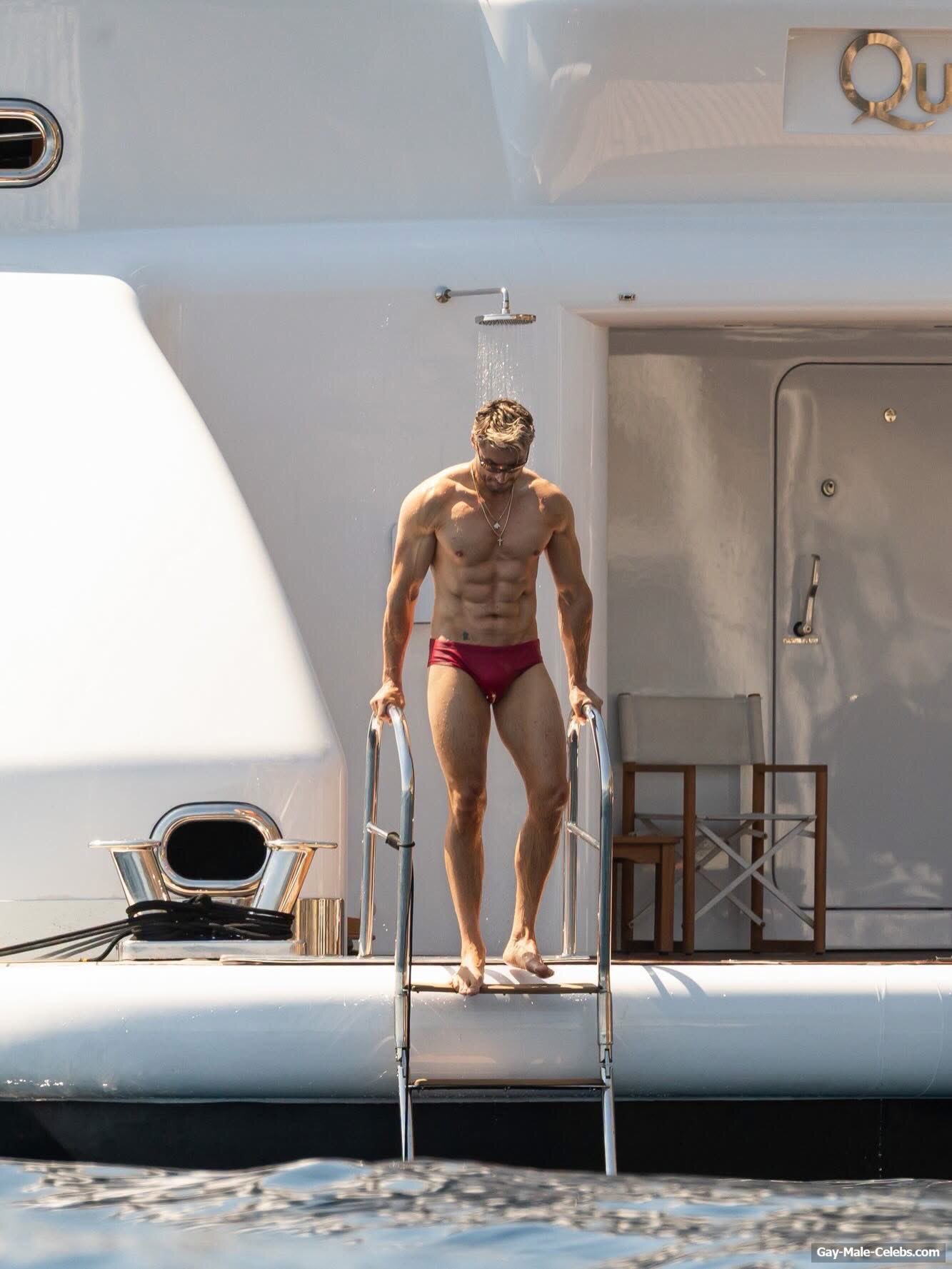 Chris Appleton shirtless and cock bulge photos