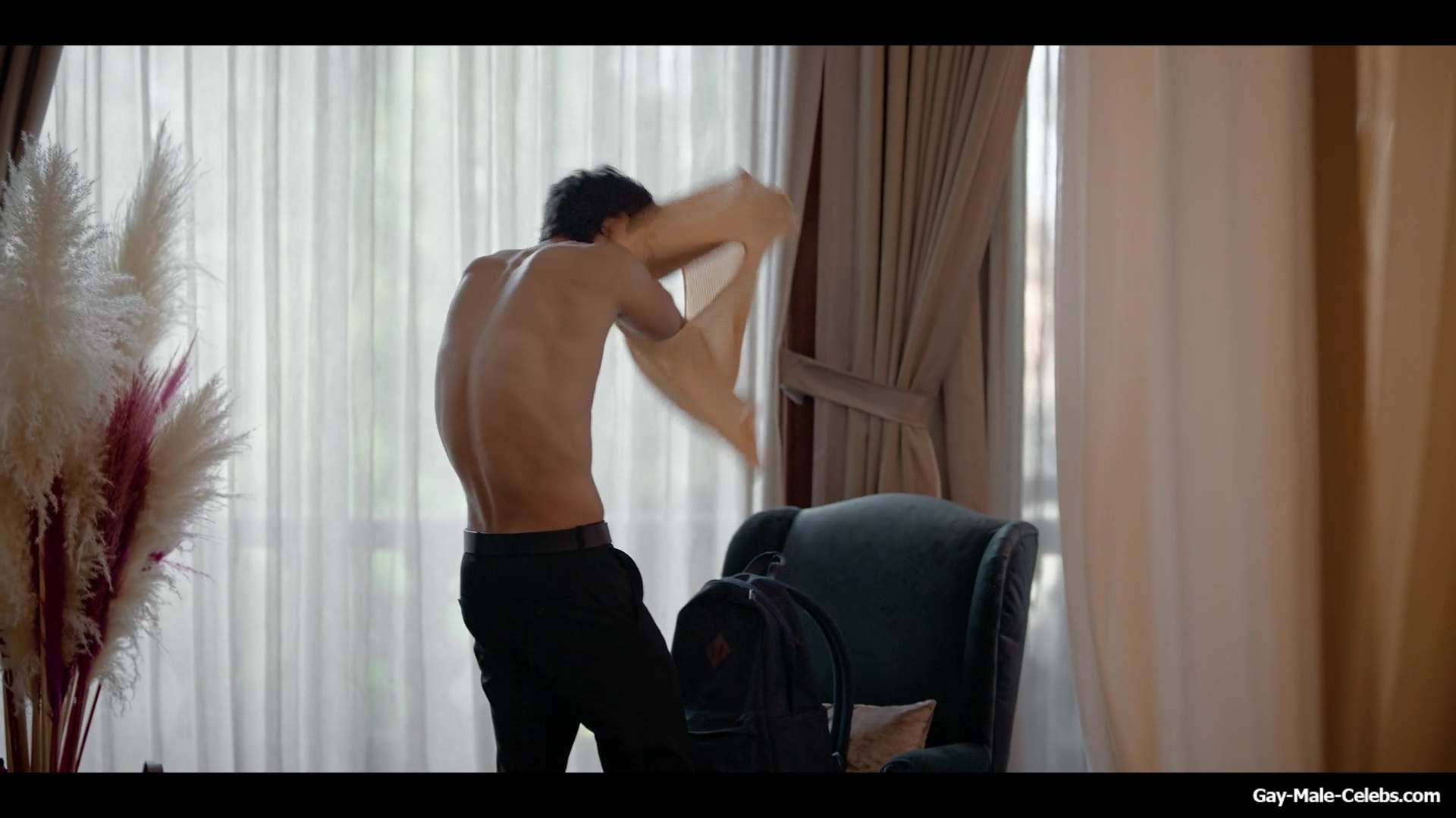 Emilio Osorio Nude Shower Scenes in My Daughters Father 1-05
