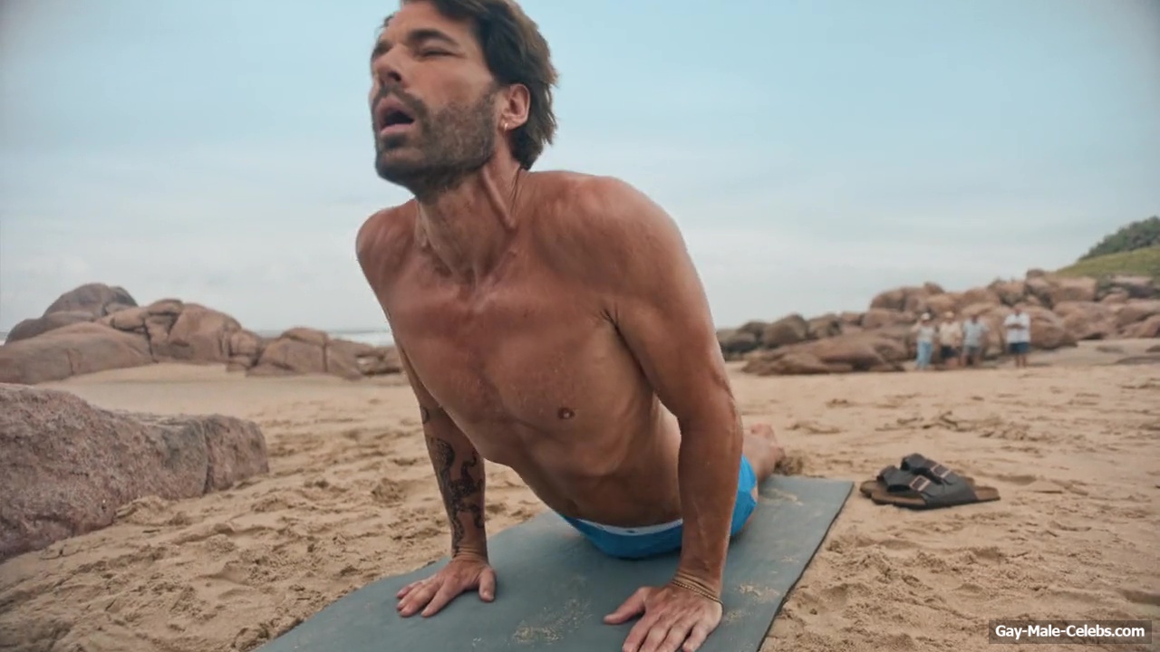 Jerry OConnell Tim Rozon and Chris van Rensburg Shirtless And Cock Bulge Scenes in Summers Last Resort