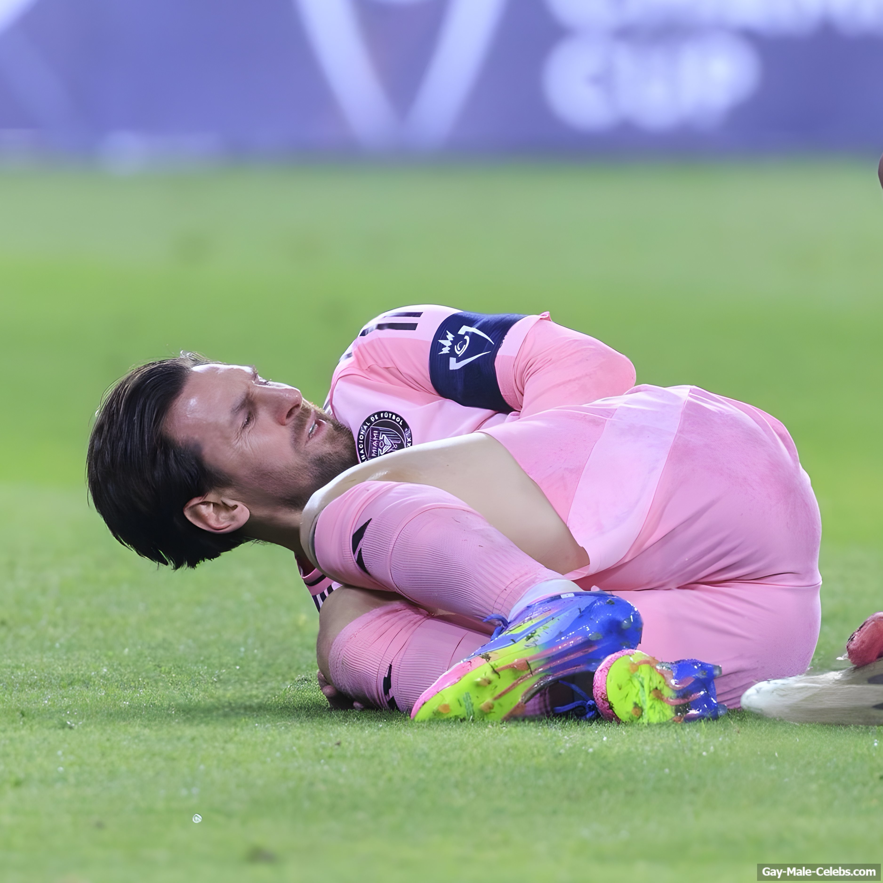 Lionel Messi Dick Bulge And Sexy Shirtless Photos