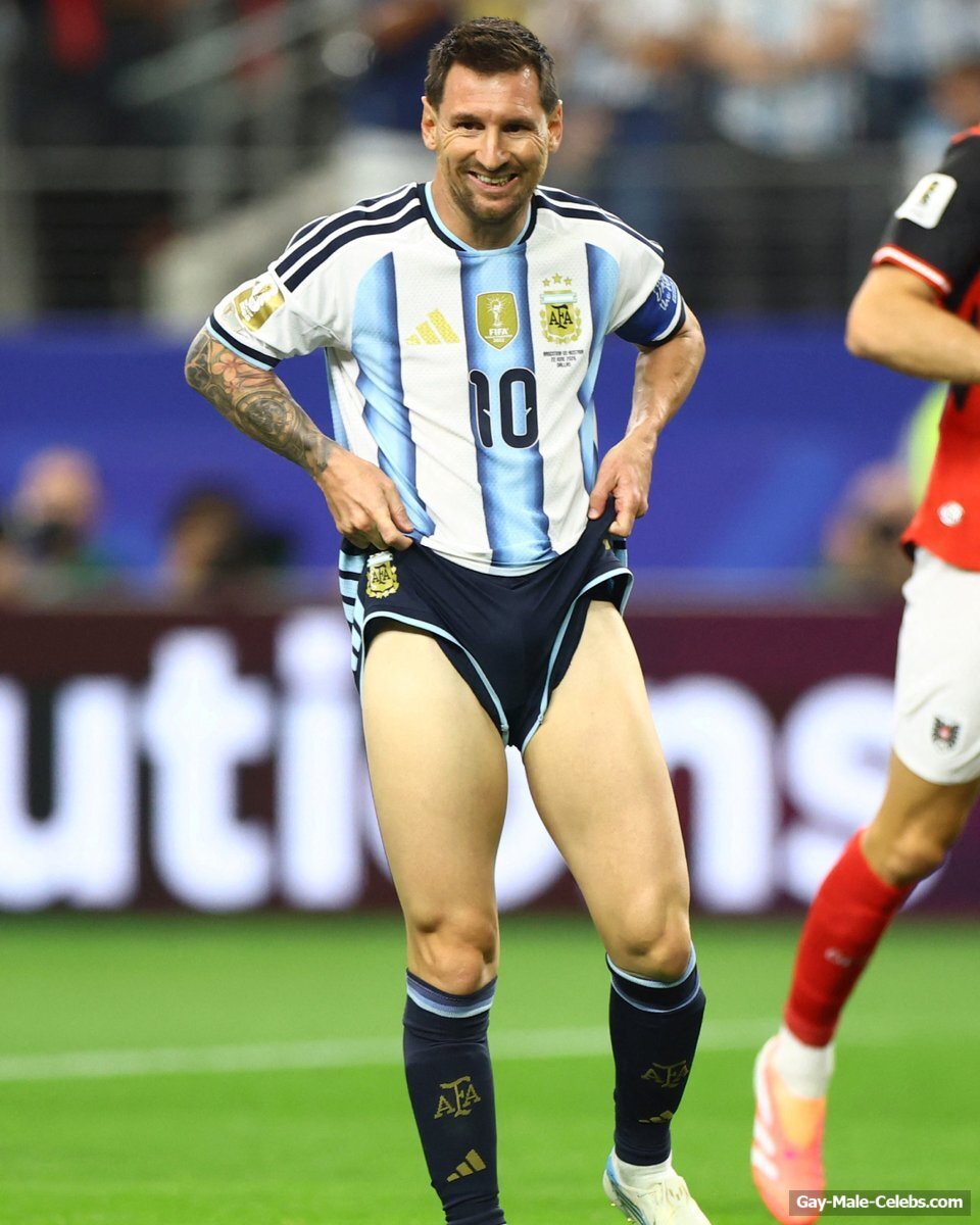 Lionel Messi Dick Bulge And Sexy Shirtless Photos