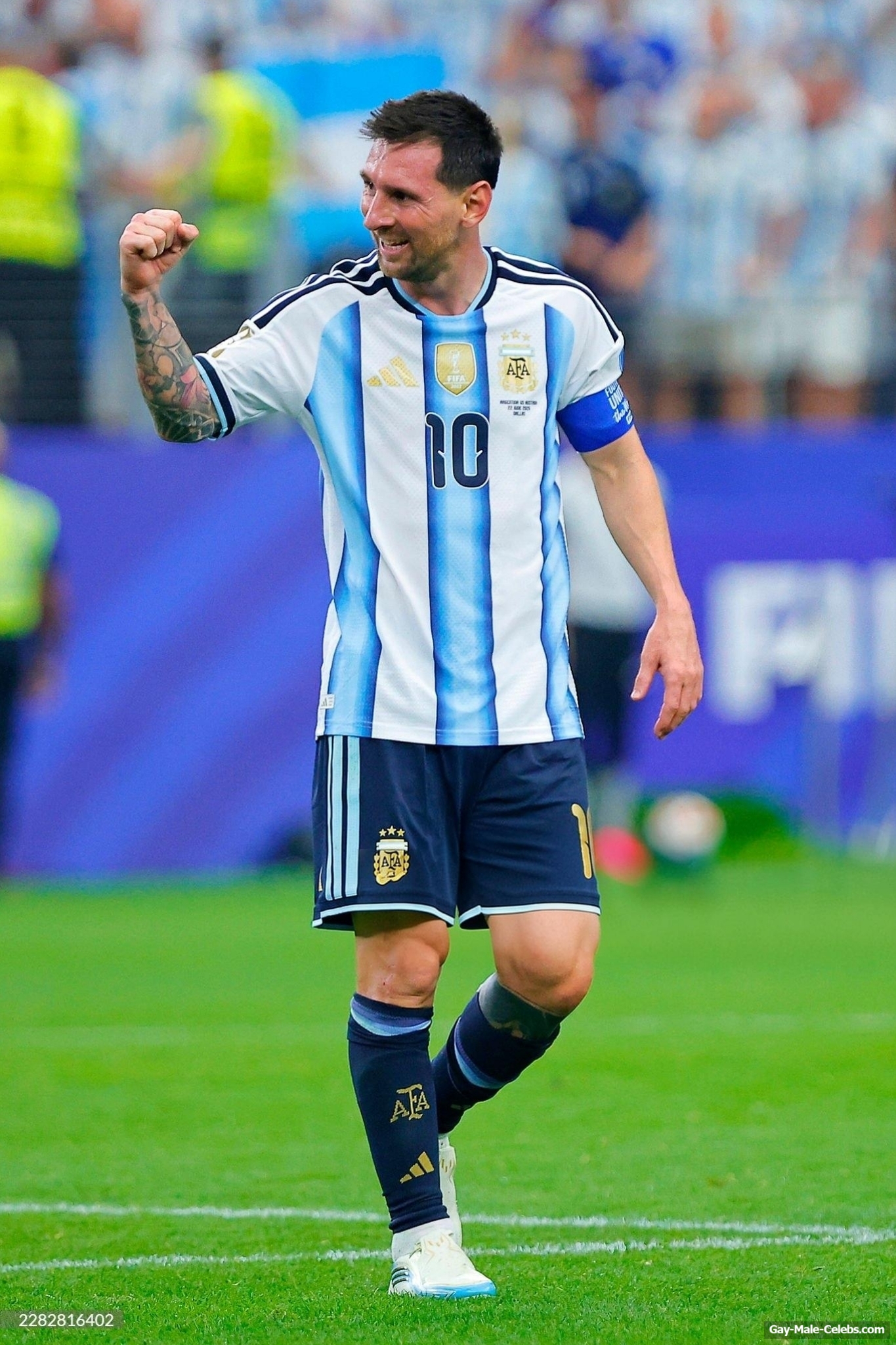 Lionel Messi Dick Bulge And Sexy Shirtless Photos