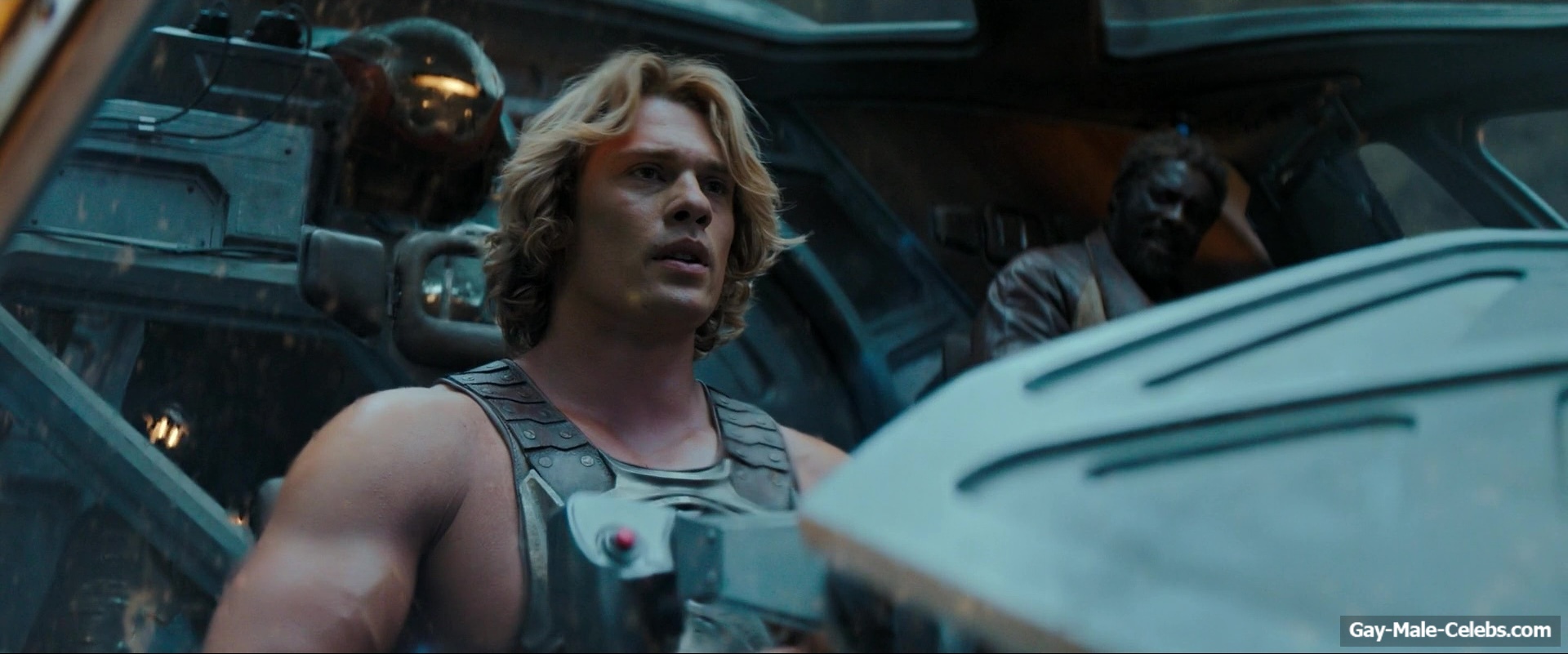 Nicholas Galitzine Shirtless And Hot Scenes in Masters Of The Universe