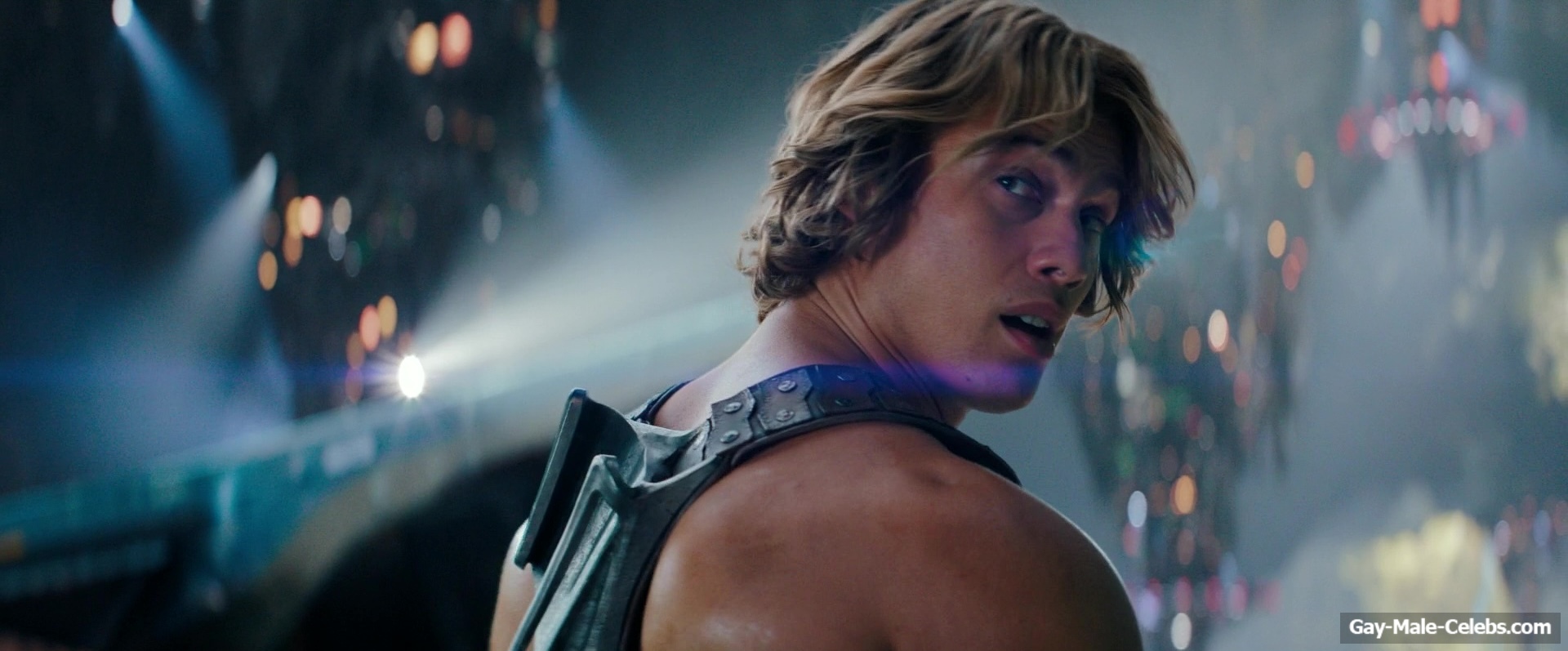 Nicholas Galitzine Shirtless And Hot Scenes in Masters Of The Universe