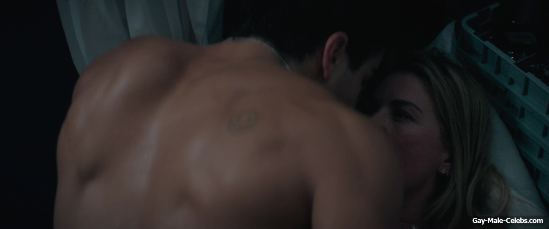 Oscar Casas Nude And Sex Scenes in Desire