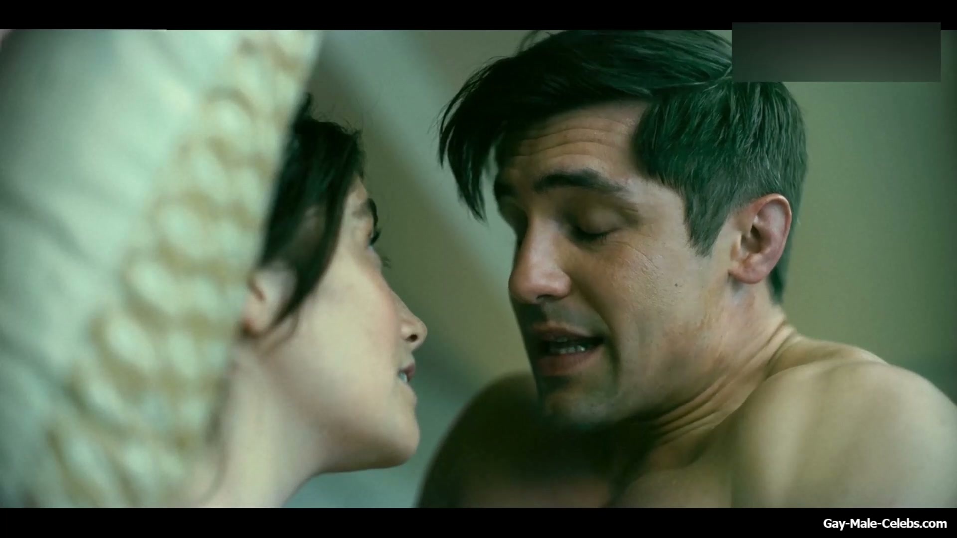 Phil Dunster Nude And Sex Scenes in Rooster