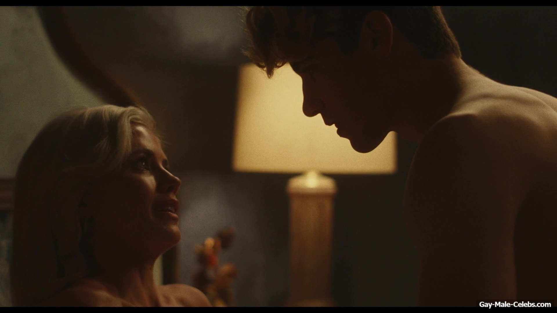 Daniel Dale Nude And Hot Shower Scenes in The Shards
