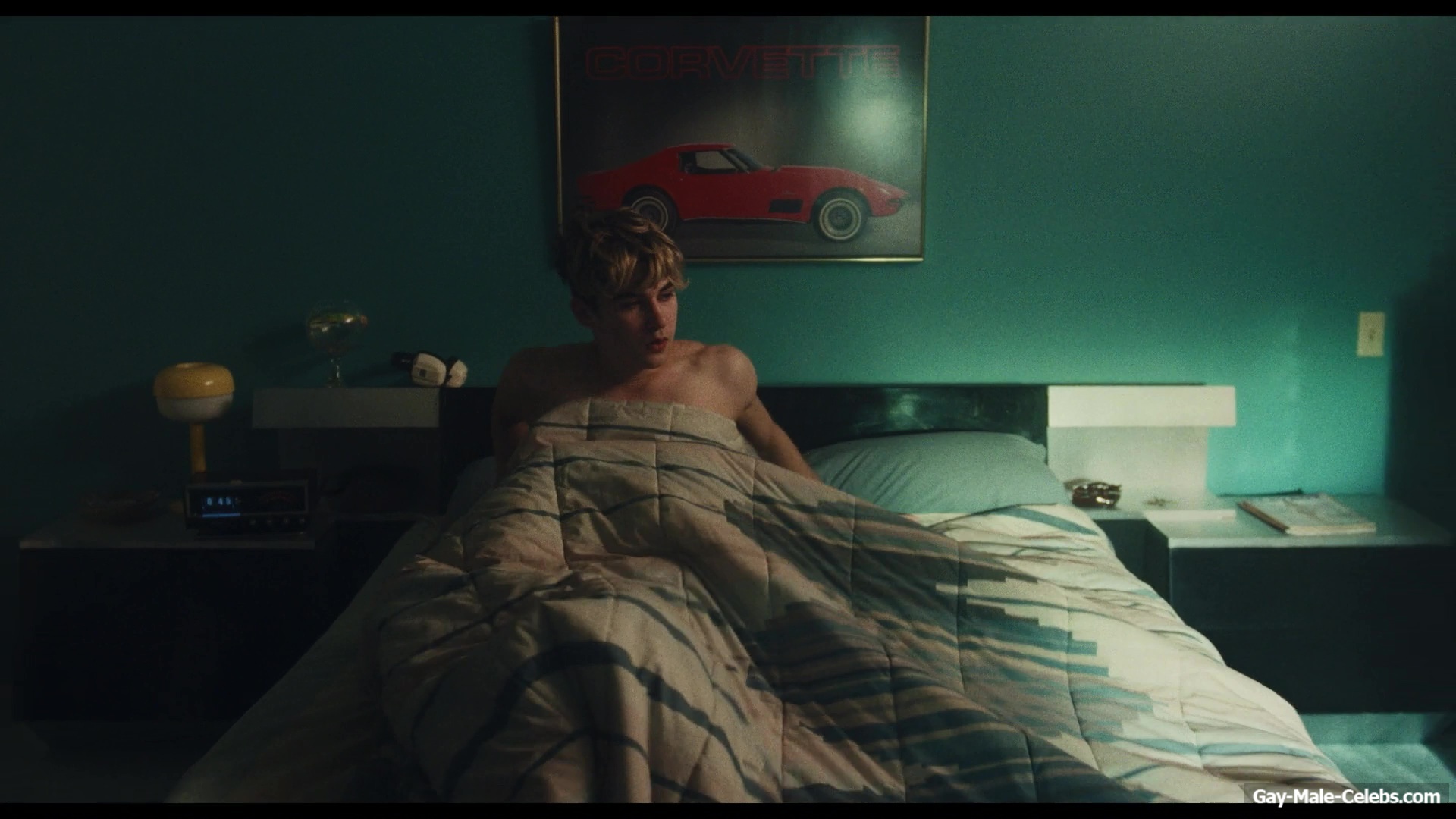 Daniel Dale Nude And Hot Shower Scenes in The Shards