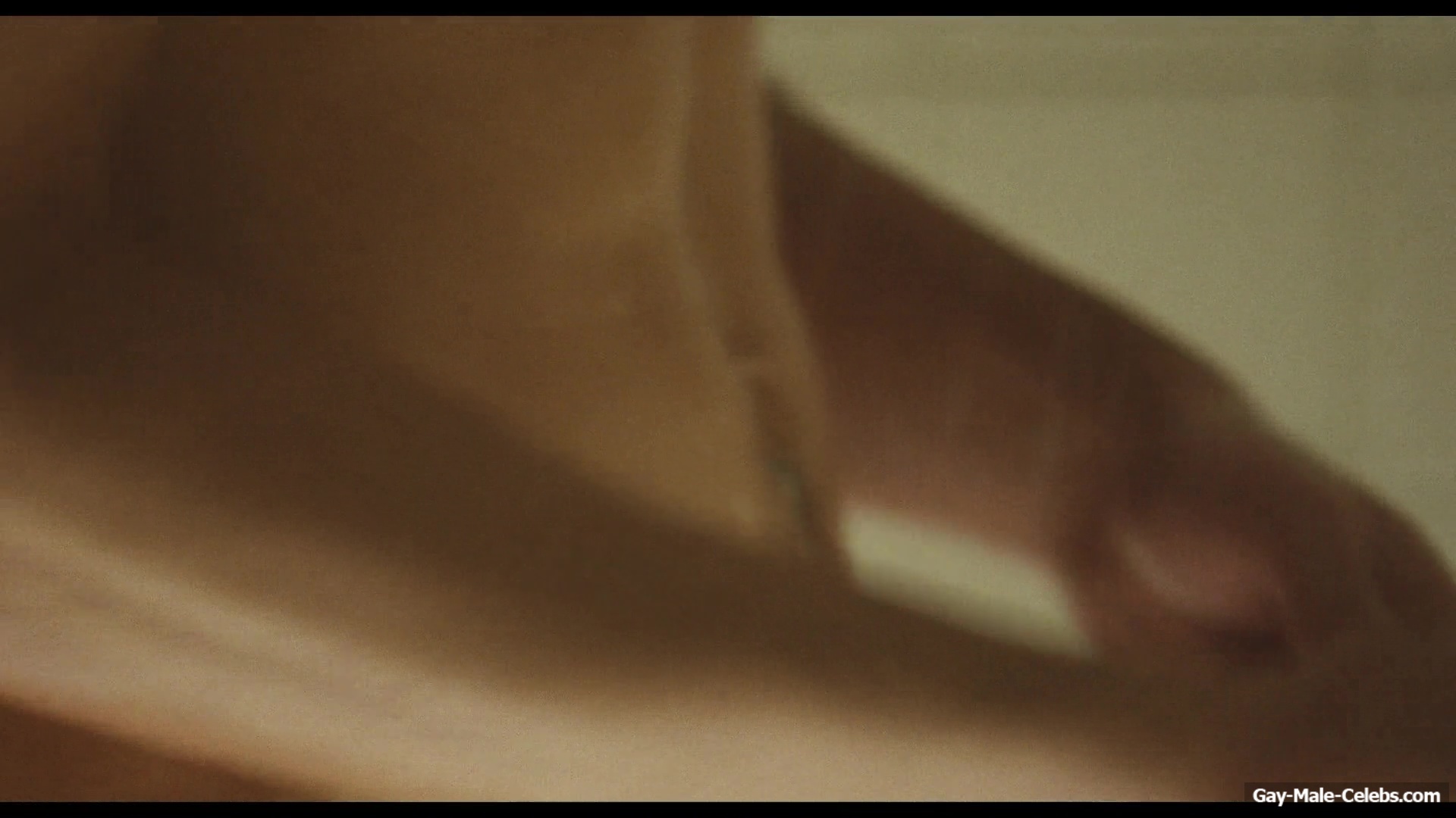 Daniel Dale Nude And Hot Shower Scenes in The Shards