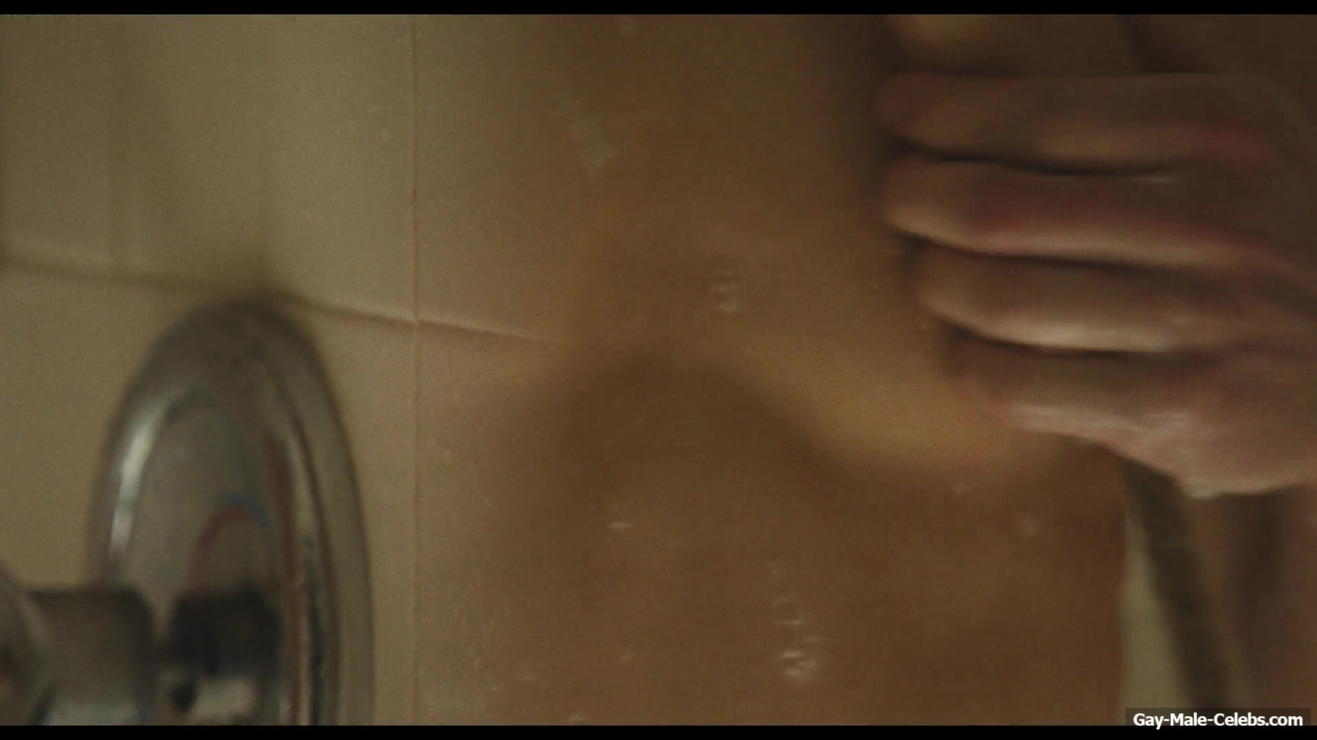 Daniel Dale Nude And Hot Shower Scenes in The Shards