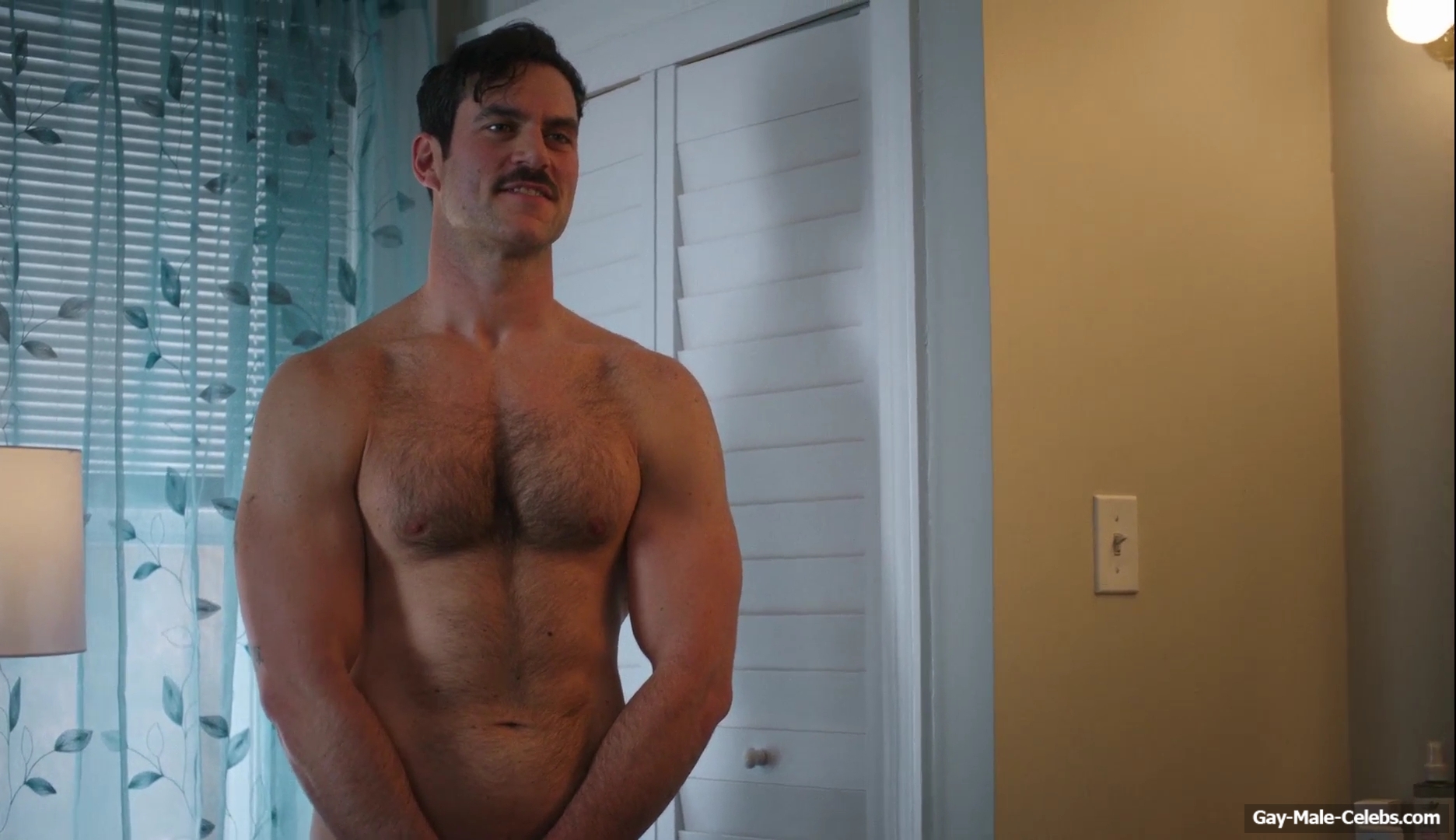 Evan Mulrooney Nude and Exposed His Muscle Ass in Tires