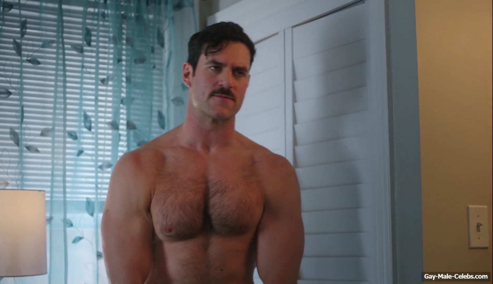Evan Mulrooney Nude and Exposed His Muscle Ass in Tires