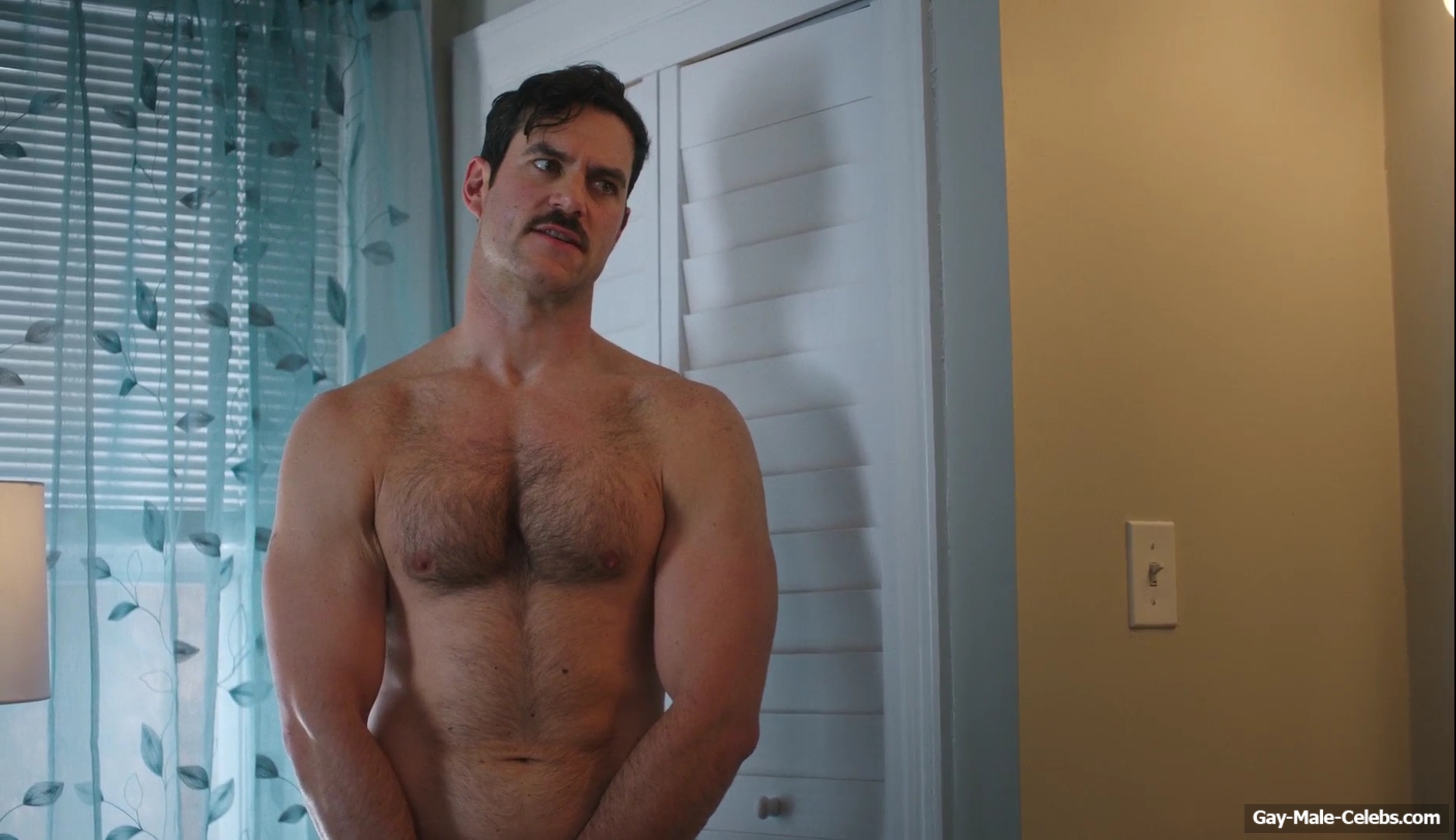 Evan Mulrooney Nude and Exposed His Muscle Ass in Tires