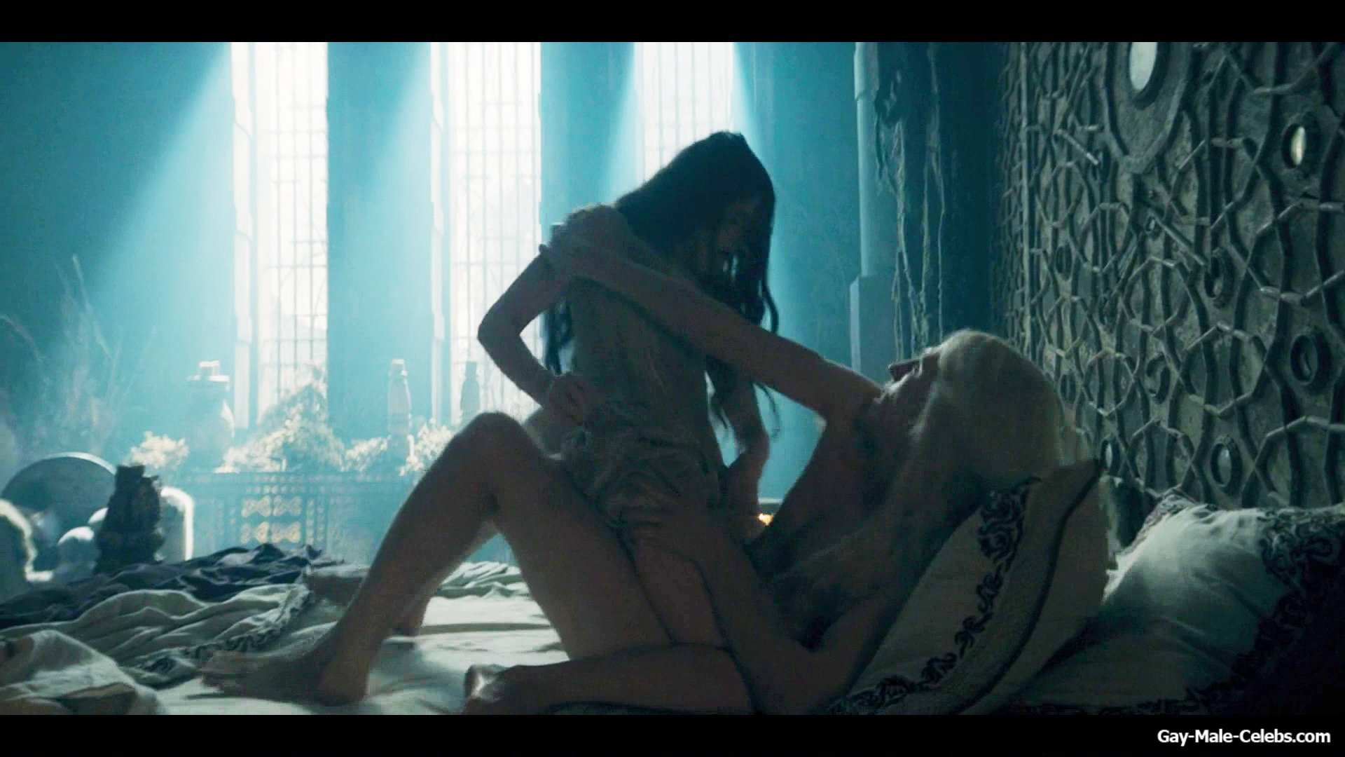 Ewan Mitchell Nude And Sex Scenes in House Of The Dragon