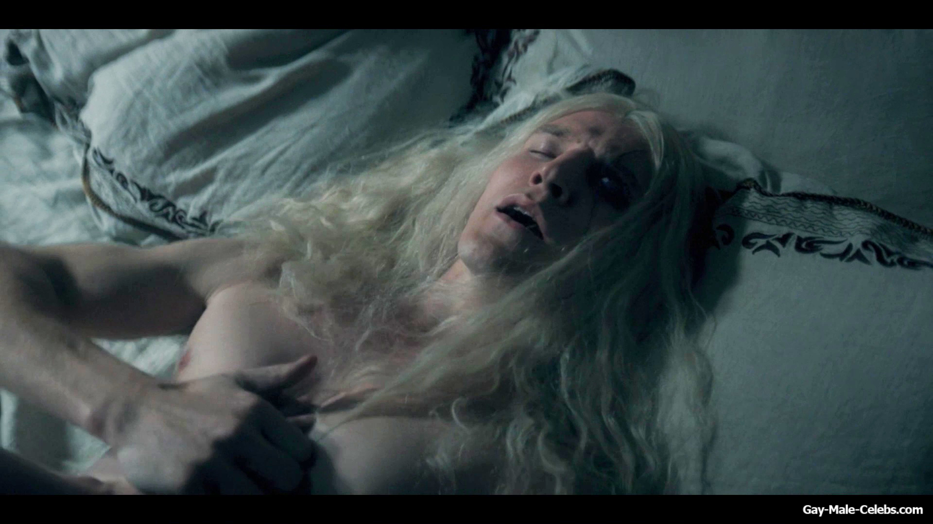Ewan Mitchell Nude And Sex Scenes in House Of The Dragon