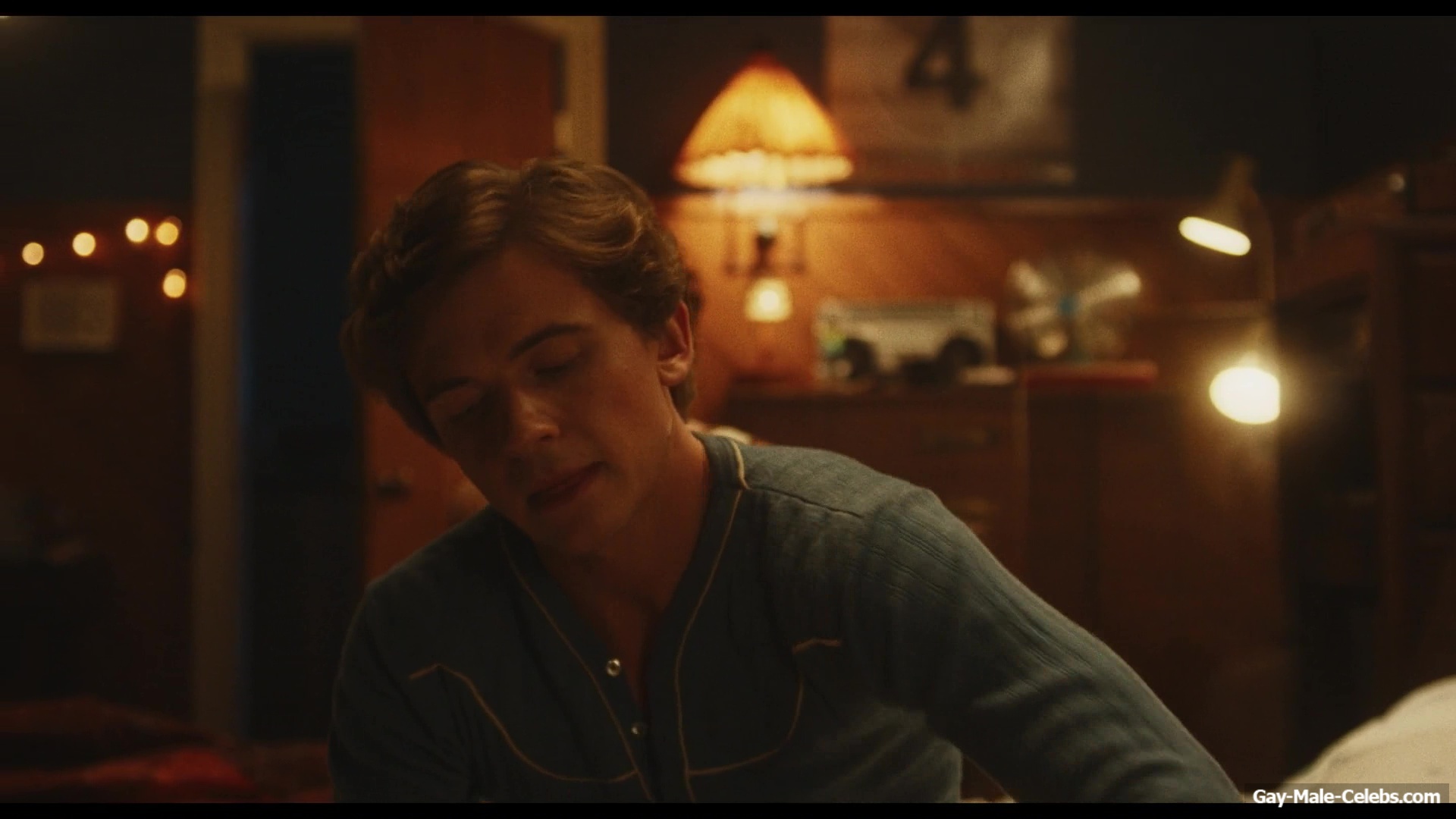 Igby Rigney and Owen Painter Gay Sex Scenes in The Shards