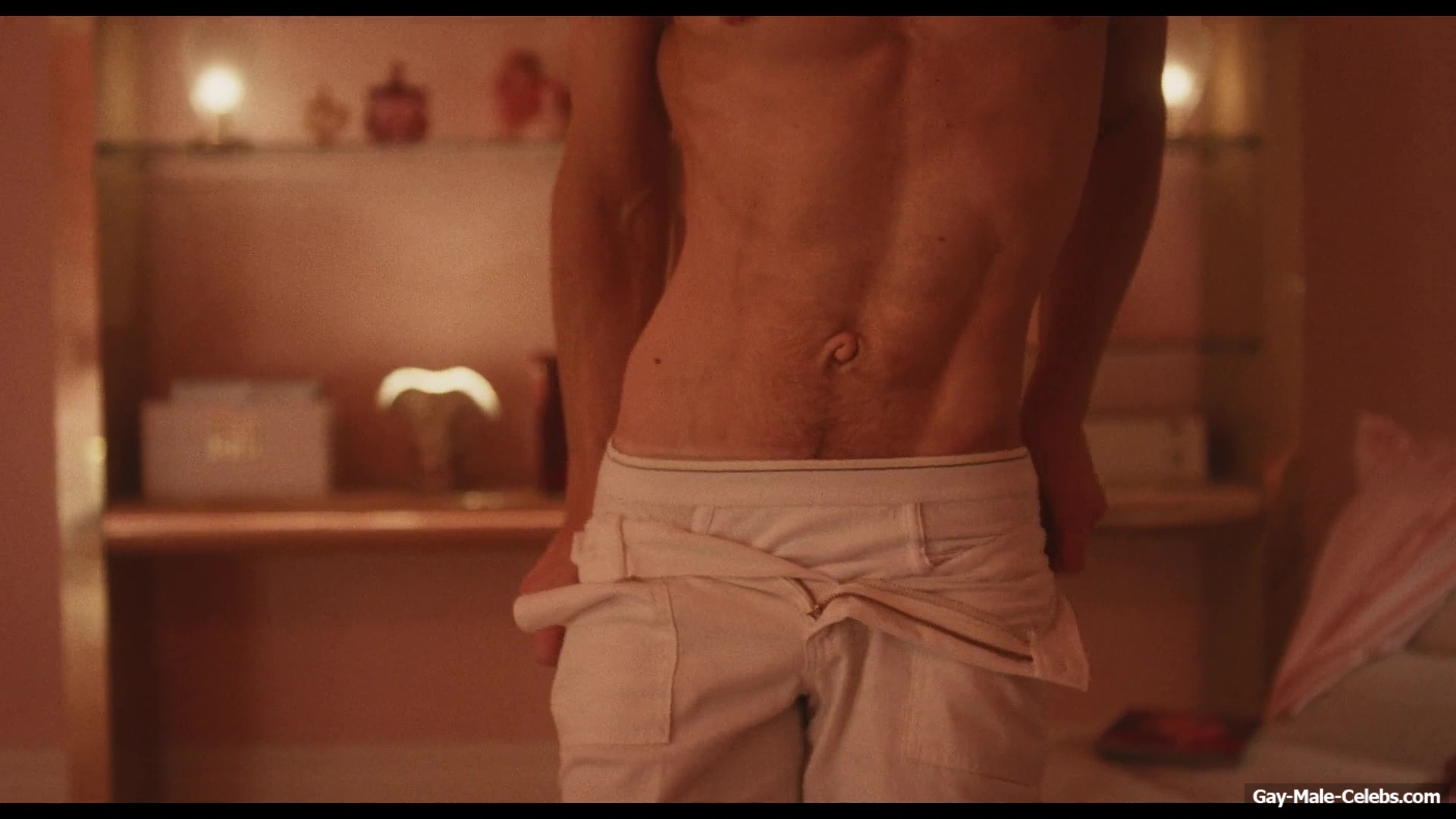 Igby Rigney Cock Bulge And Shirtless Scenes in The Shards