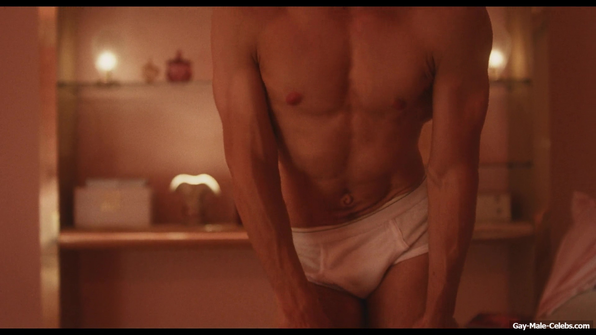 Igby Rigney Cock Bulge And Shirtless Scenes in The Shards