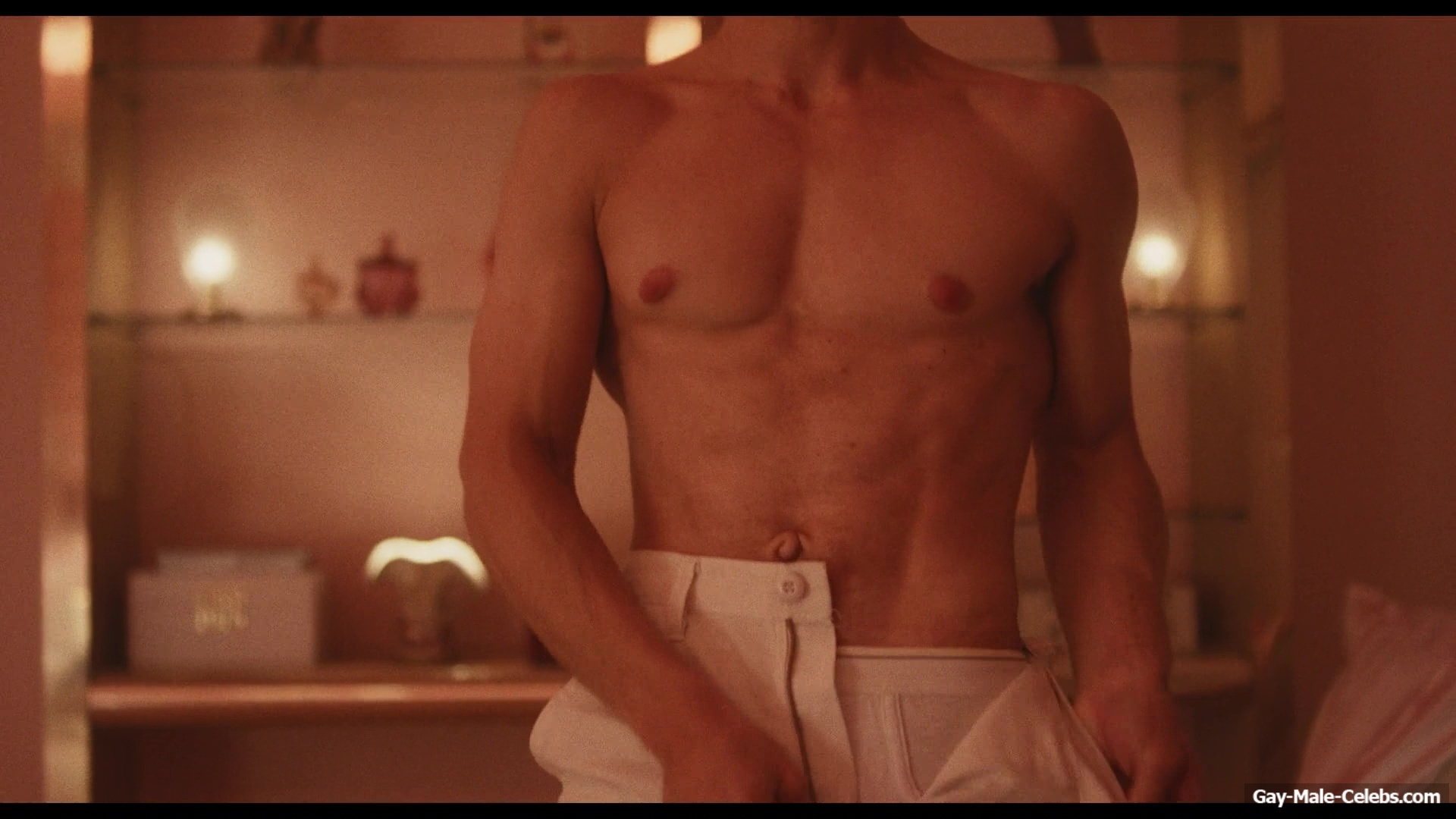 Igby Rigney Cock Bulge And Shirtless Scenes in The Shards