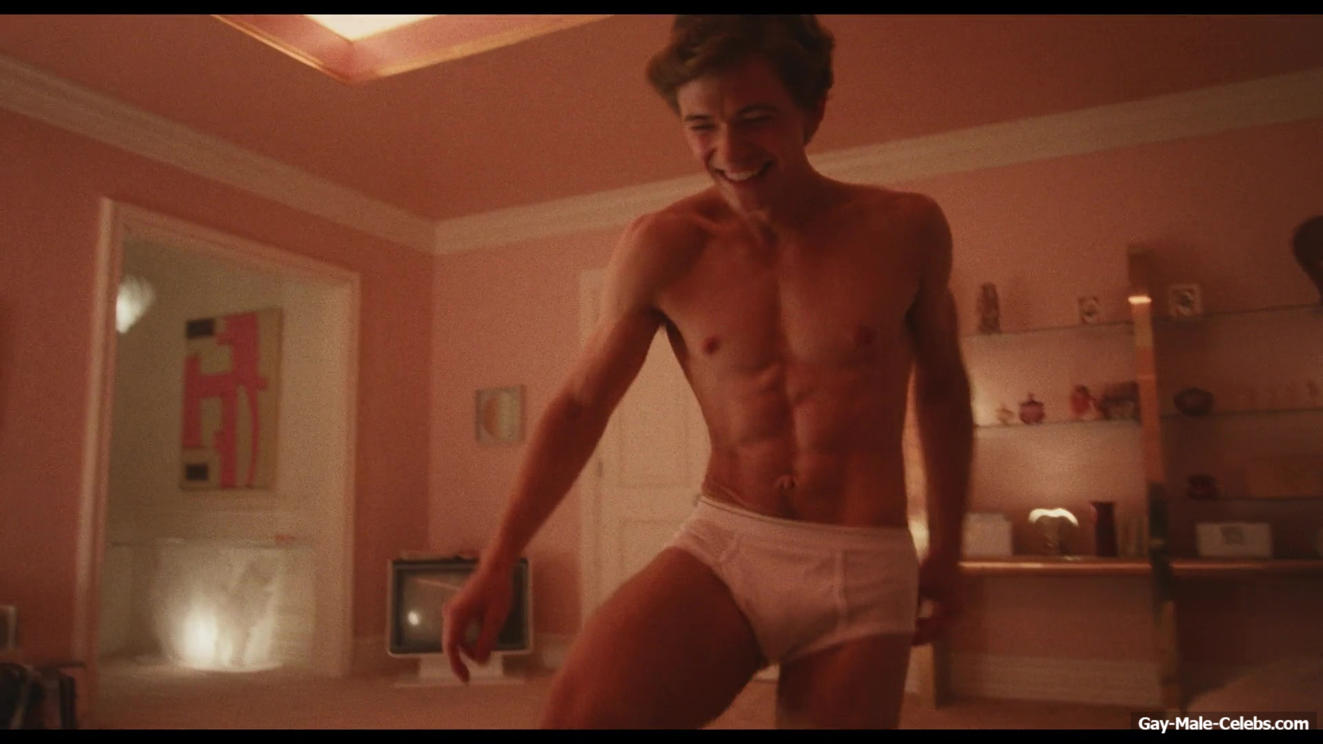 Igby Rigney Cock Bulge And Shirtless Scenes in The Shards