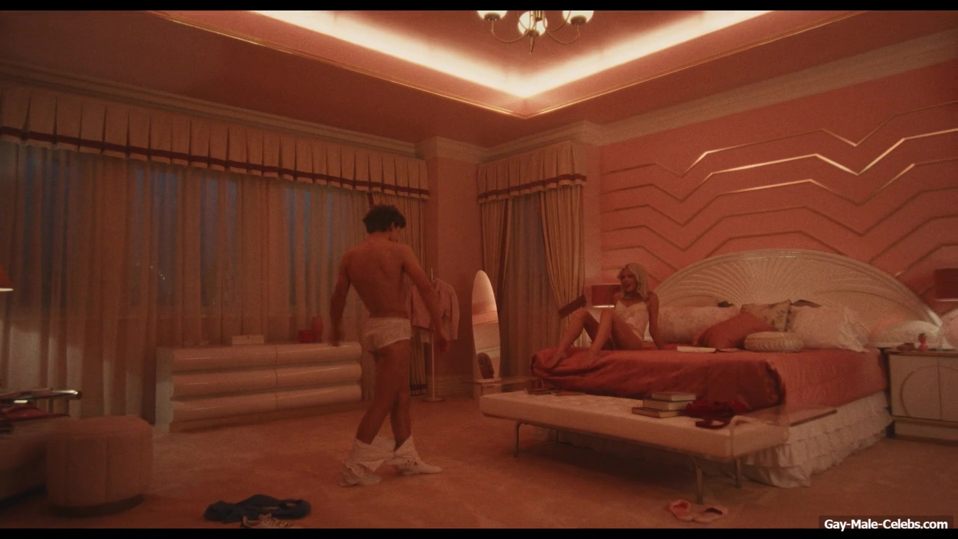 Igby Rigney Cock Bulge And Shirtless Scenes in The Shards