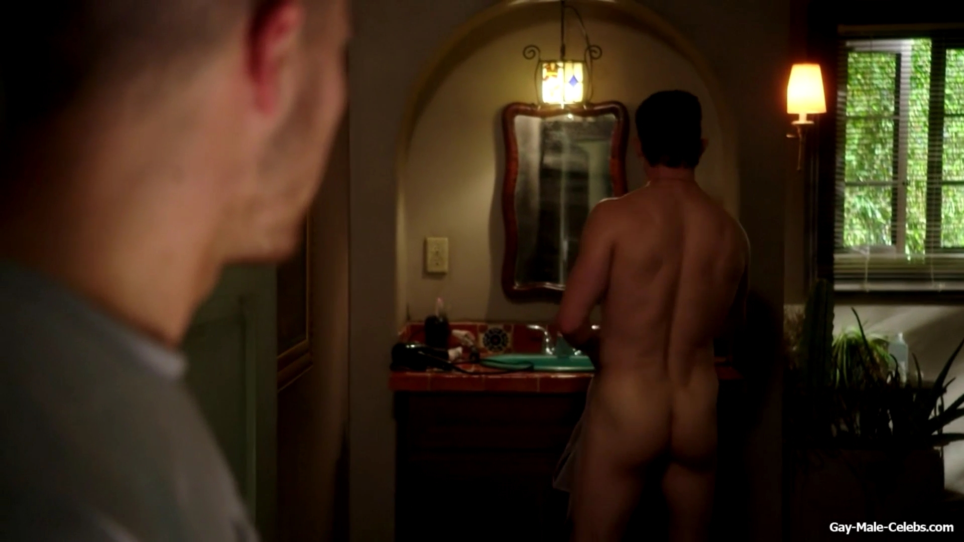 Jonathan Tucker Nude Tight Ass Scenes in Kingdom