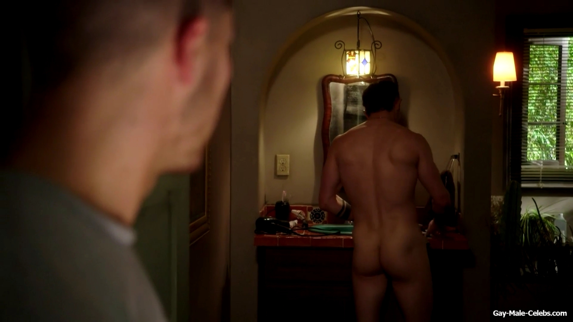 Jonathan Tucker Nude Tight Ass Scenes in Kingdom