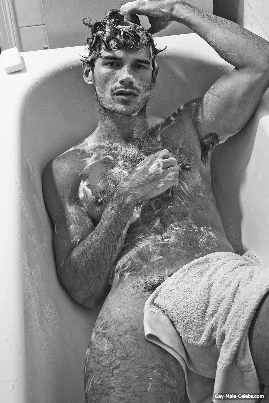 Paul Forman Nude And Dick Bulge Photos