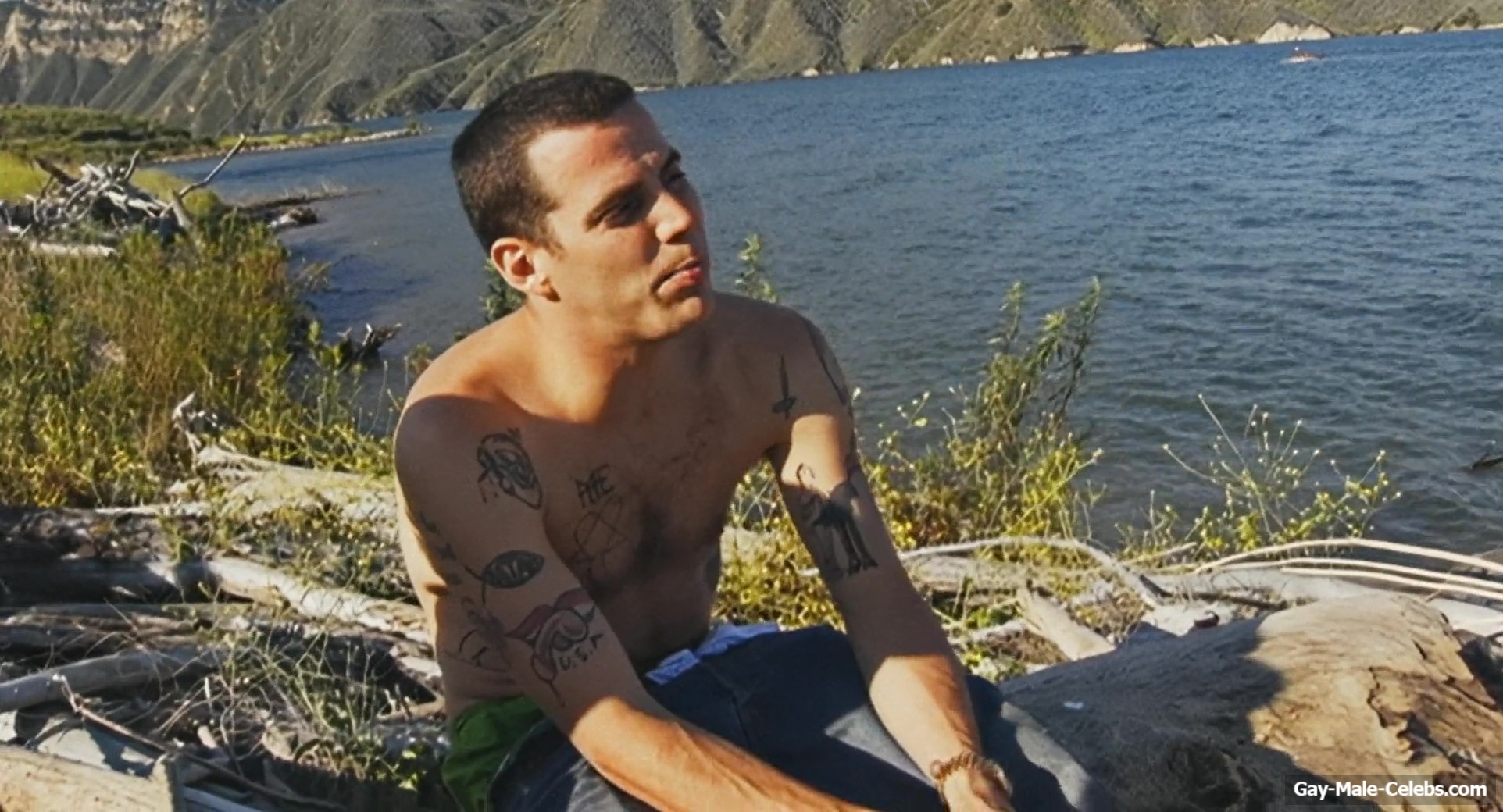 Steve-O Frontal Nude and Anal Fingering Scene in Jackass Best And Last
