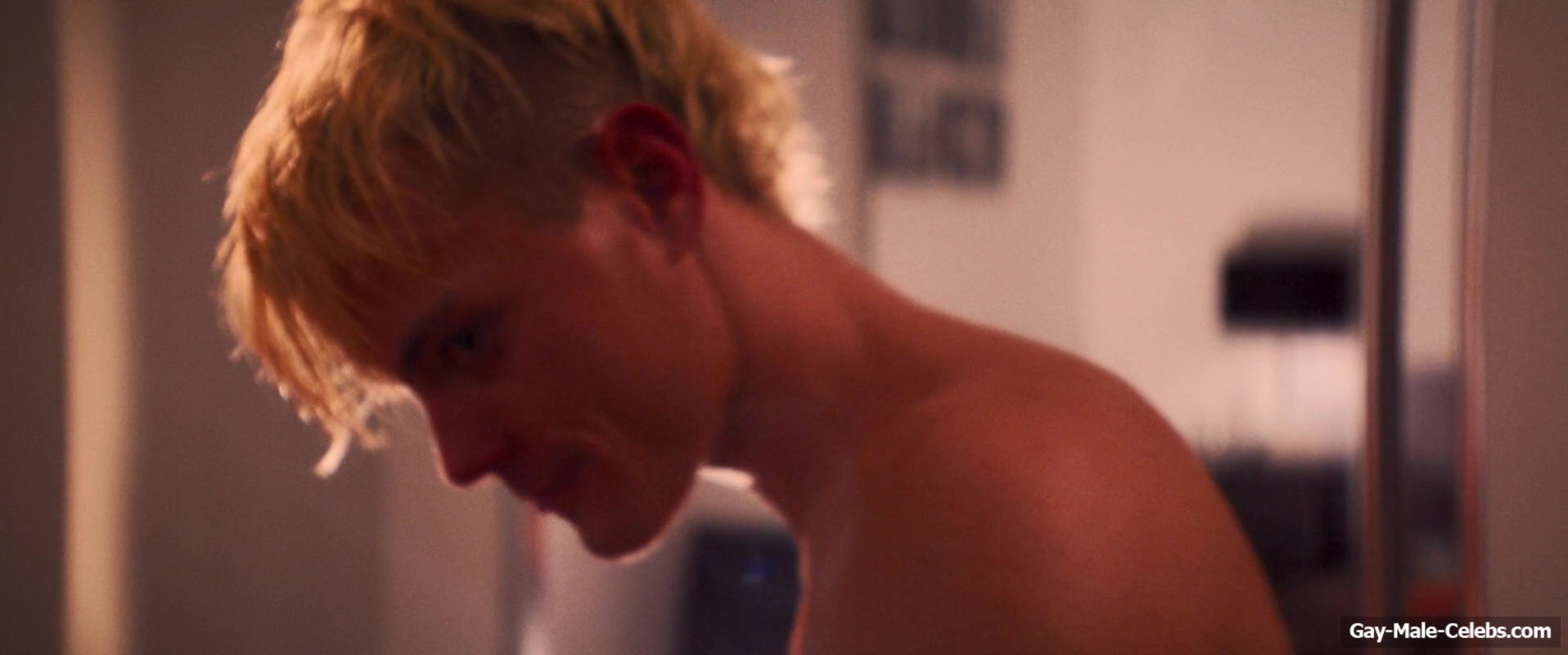 Tim Pocock and Tom Rodgers Nude And Gay Sex Scenes in Body Blow
