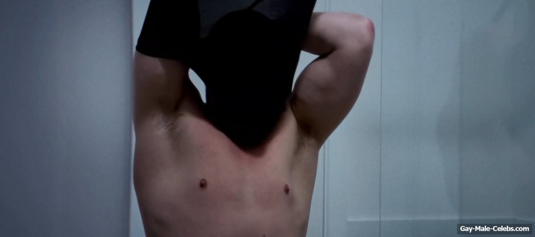 Tim Pocock Shirtless And Sexy Shower Scenes in Body Blow
