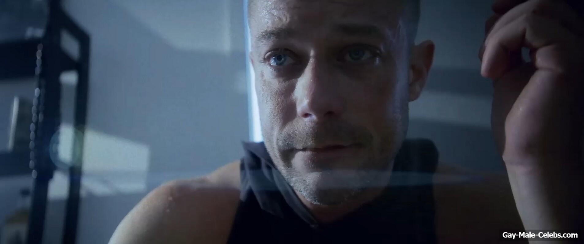 Tim Pocock Shirtless And Sexy Shower Scenes in Body Blow