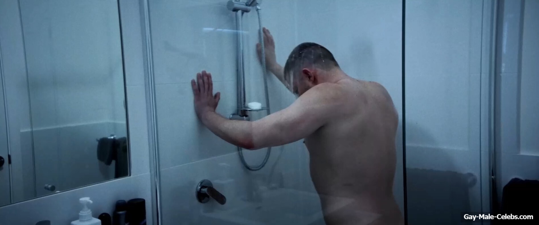 Tim Pocock Shirtless And Sexy Shower Scenes in Body Blow