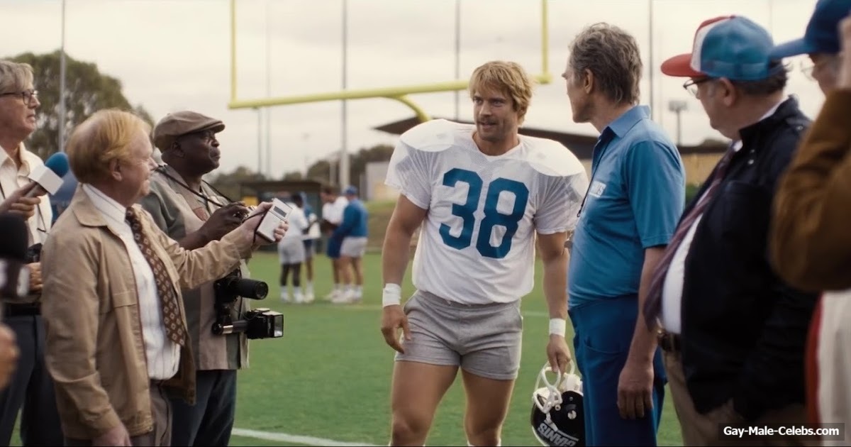 David Corenswet Shirtless And Bulge Scenes in Mr Irrelevant