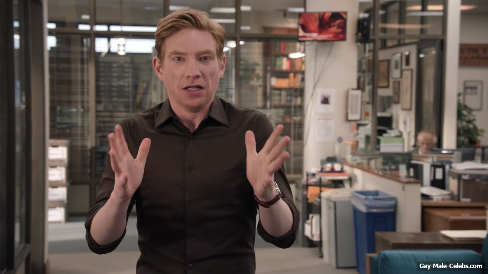 Domhnall Gleeson Bare Butt Scenes in The Paper