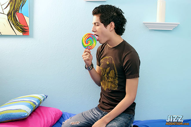Giovanni Caught Being Nosey!