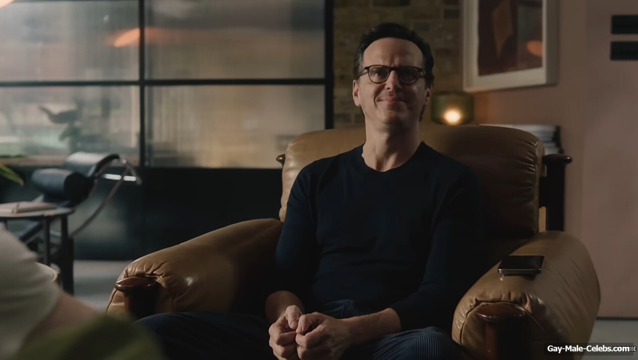 Leo Reich and Andrew Scott Hot Gay Scenes in It Gets Worse