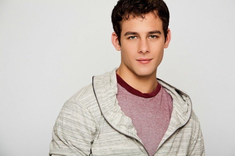 A Sizzling Gaze on Quinn Christopher Jaxon