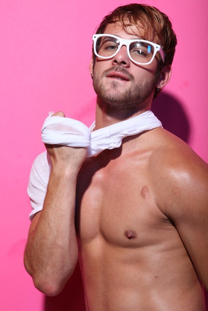 A Sizzling Gaze on Quinn Christopher Jaxon