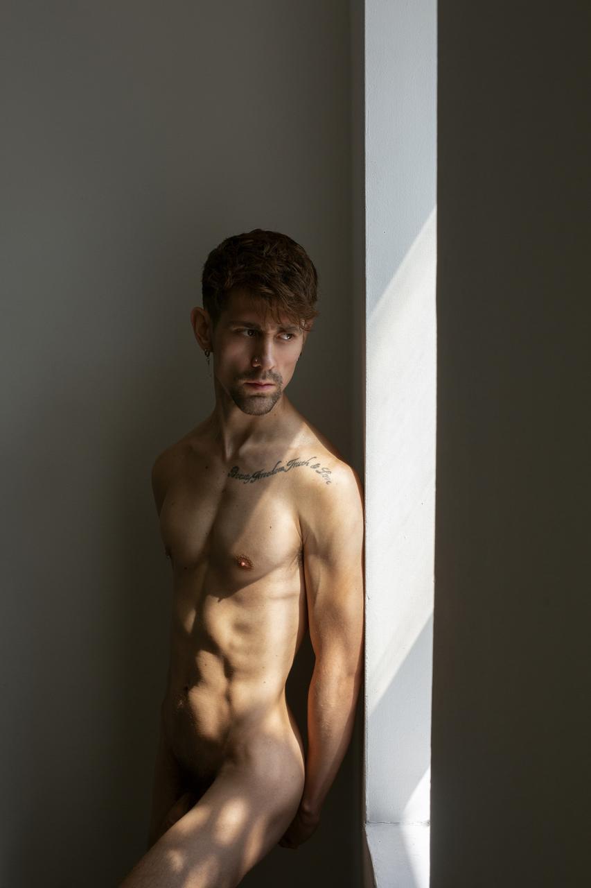Alejandro: barefoot in a Harlem studio, stripping off his Levi’s