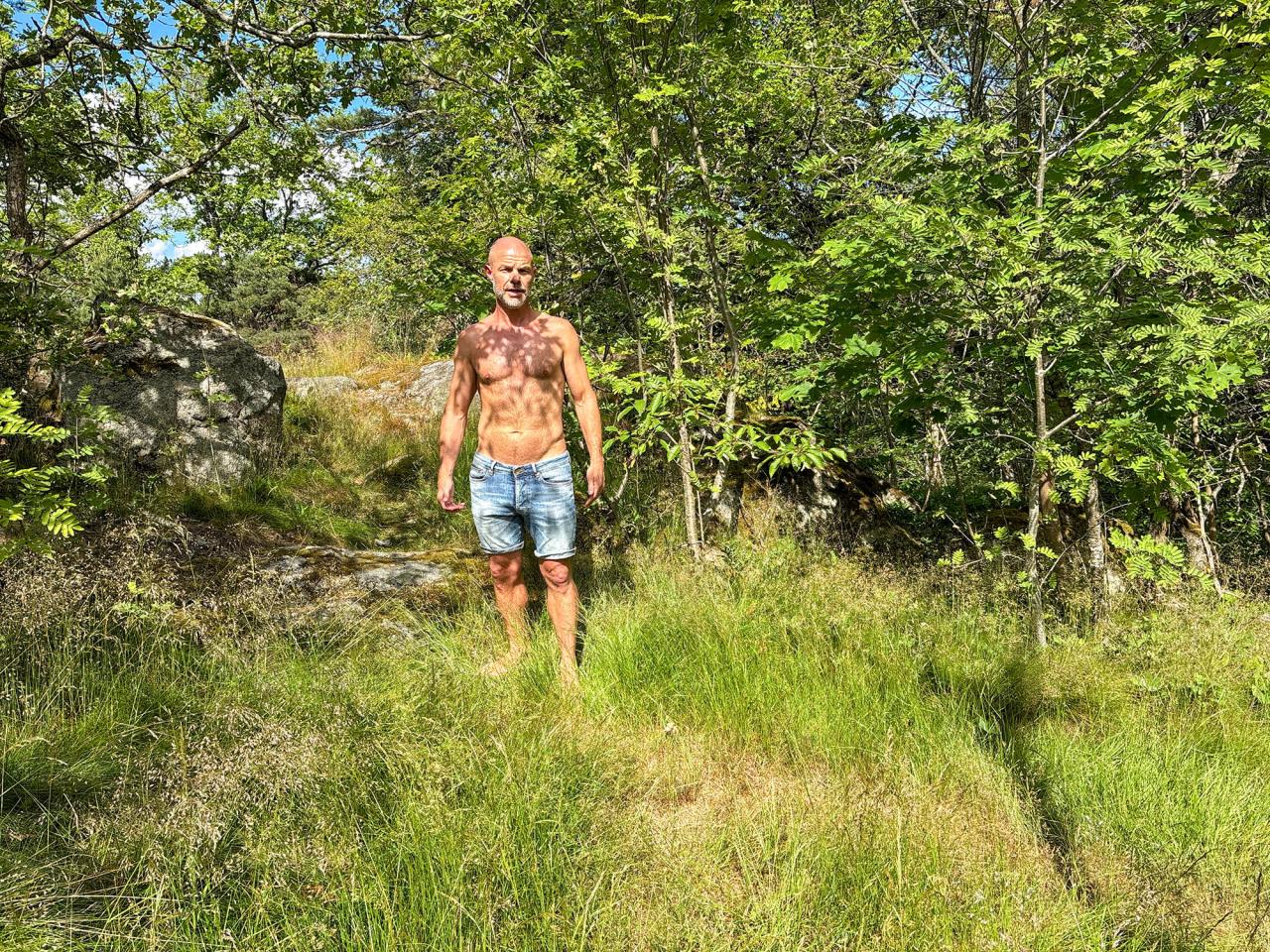 Anders Frisk from Stockholm — nude & free