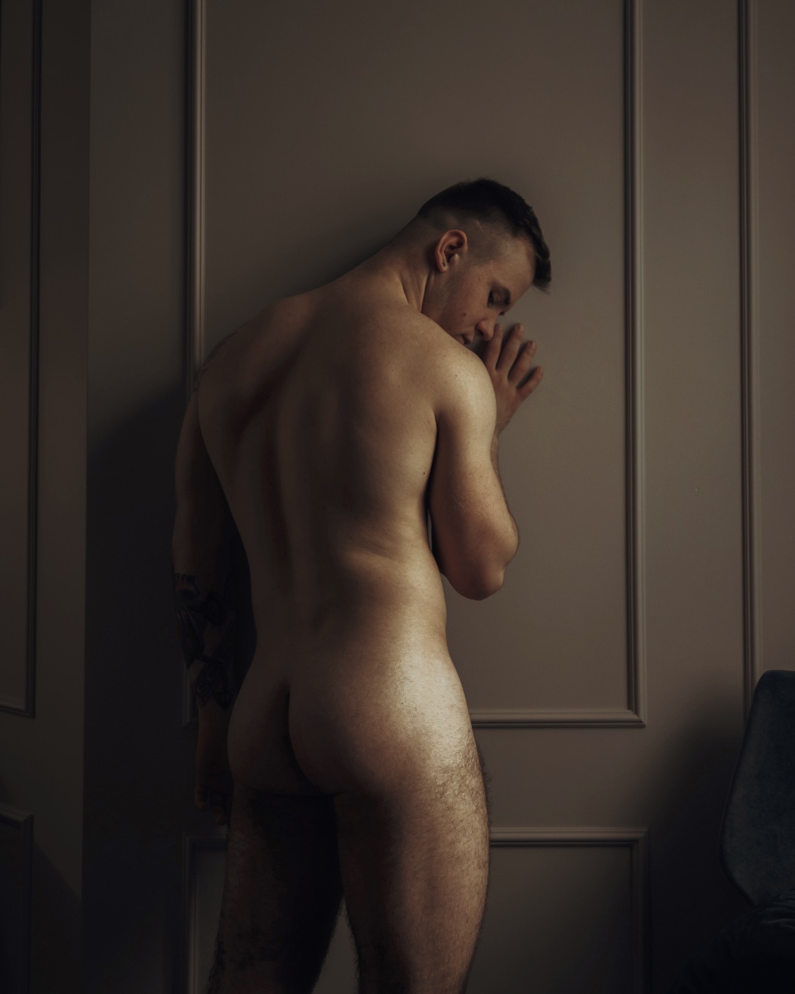 Andrii: hairy tattooed guy pulls down his jeans
