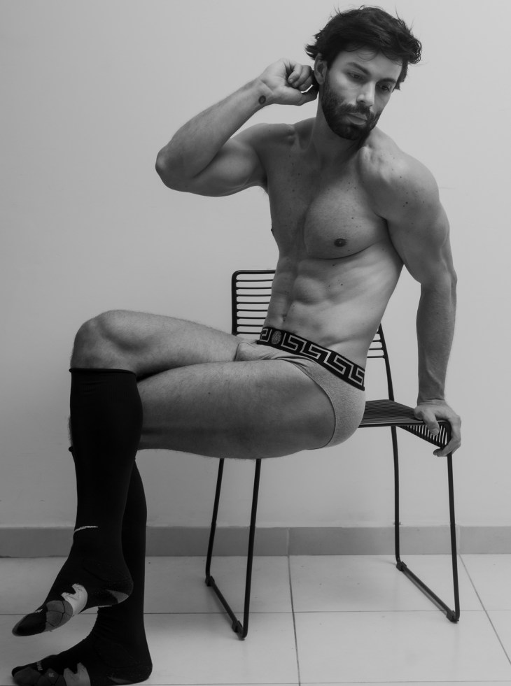 Brazilian DJ Guilherme Acrizio reveals himself to Beto Urbano