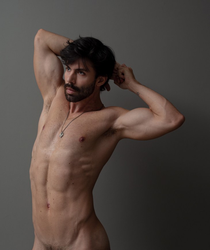 Brazilian DJ Guilherme Acrizio reveals himself to Beto Urbano
