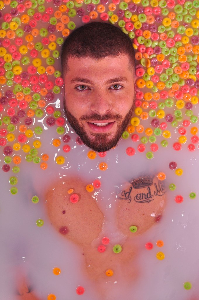 «CEREALES» – Breakfast Bliss with Juanse Galvis