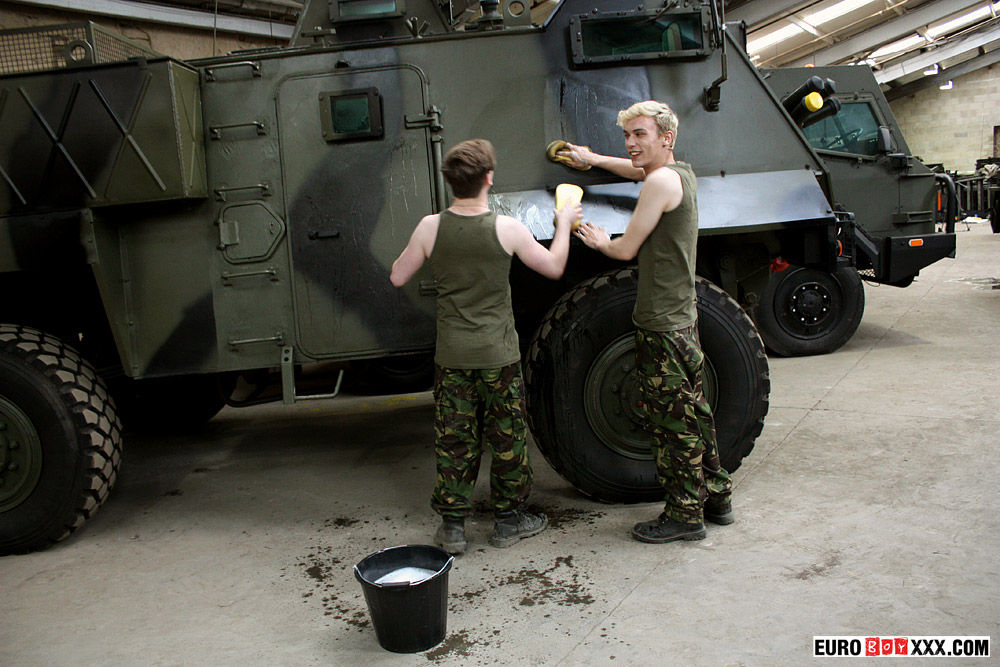 Colby & Jonny: Ass Fucking Army Grunts